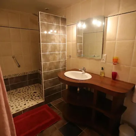 D Hotes Azkena Bed & Breakfast