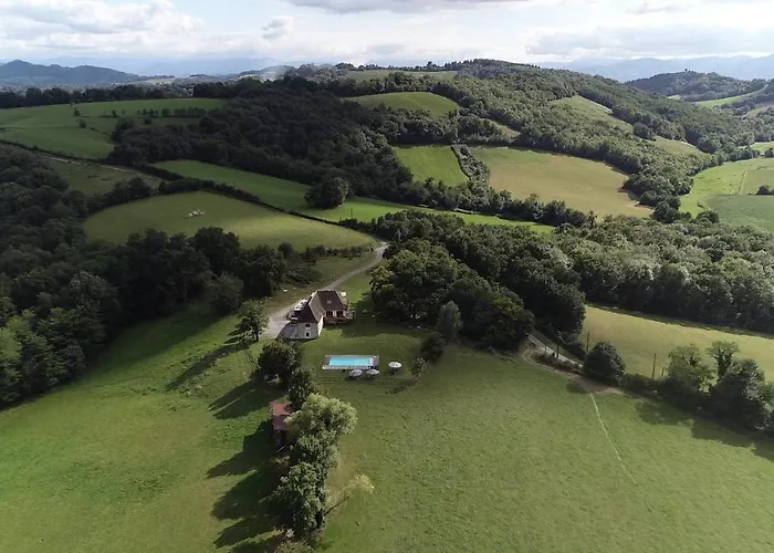 Bed & Breakfast D Hotes Azkena