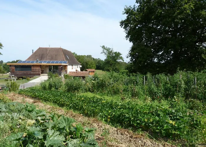 Bed & Breakfast D Hotes Azkena 3*